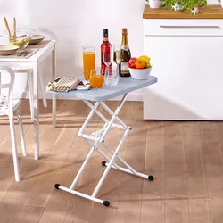 Skladací stôl na občerstvenie